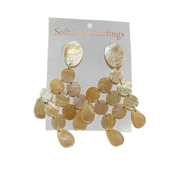 Soft Surroundings Seashell Tiered Iridescent Gold Dressy Earrings - Picture 1 of 5